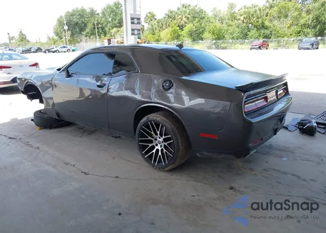 2022 Dodge Challenger Sxt from USA, damaged, VIN 2C3CDZAG8NH137535